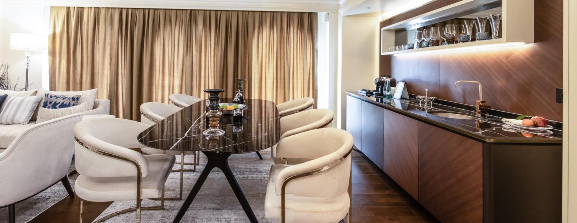 Отель Xheko Imperial Luxury & 5*