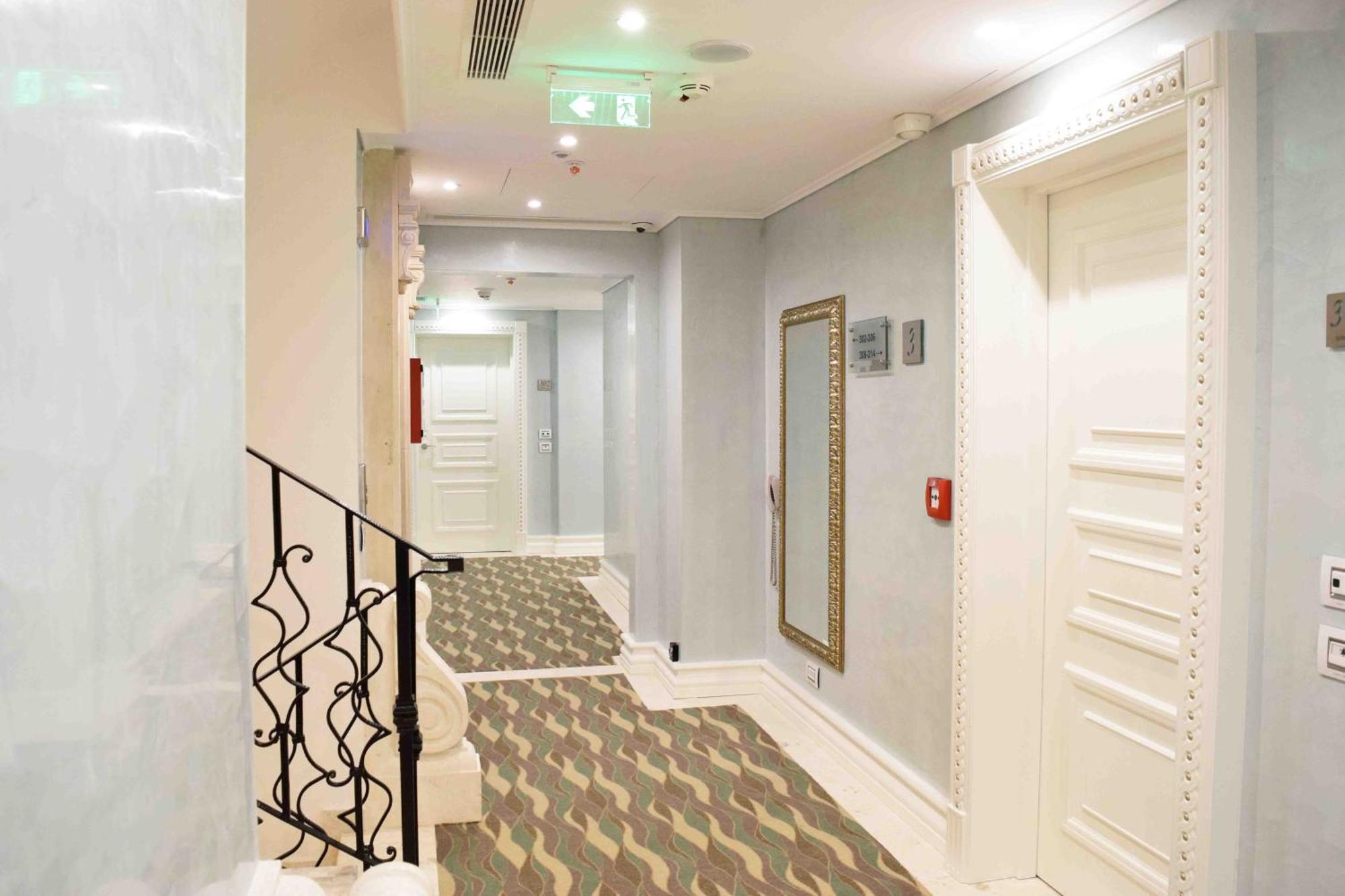 Xheko Imperial Luxury & 5* Тирана