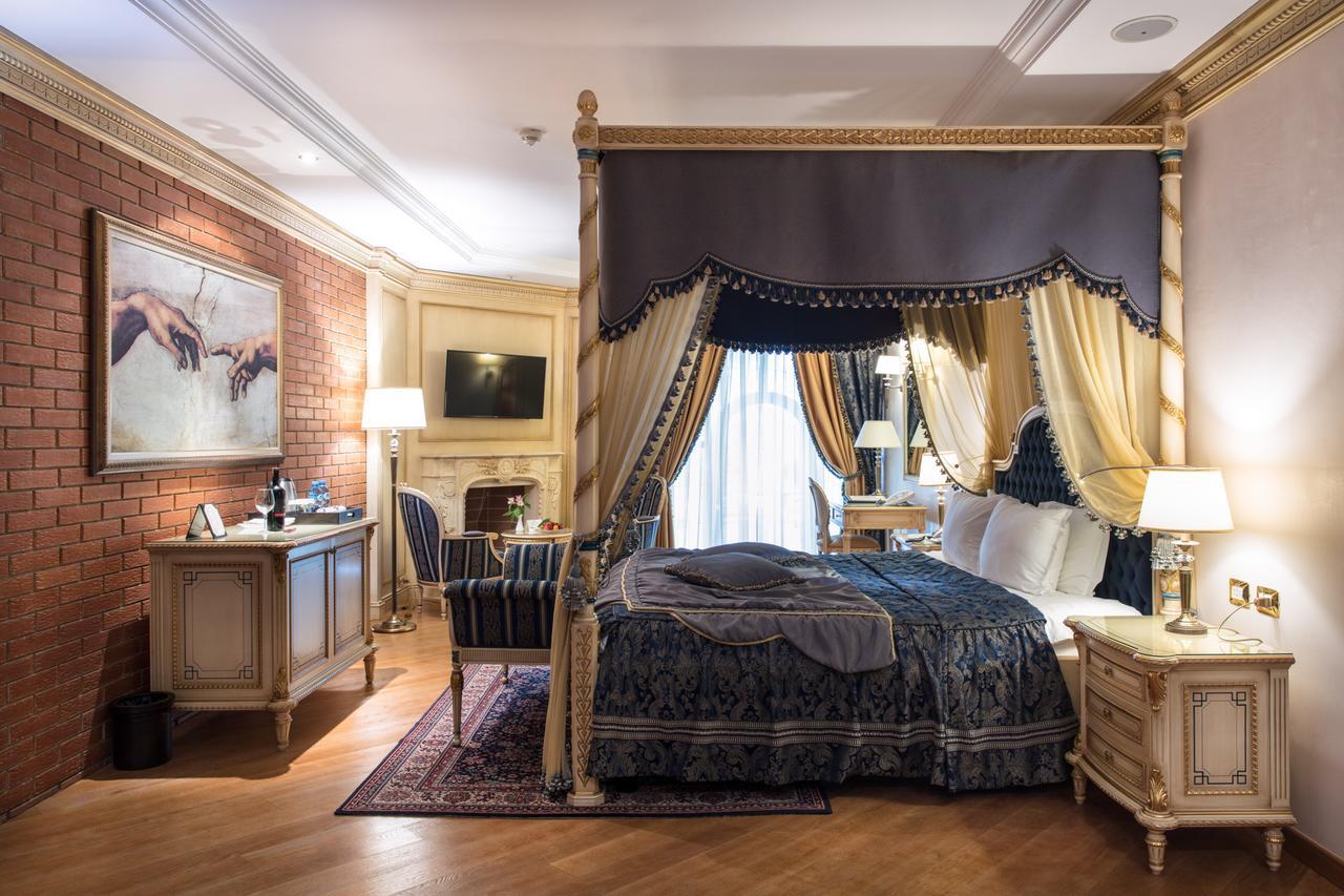 Отель Xheko Imperial Luxury & Тирана