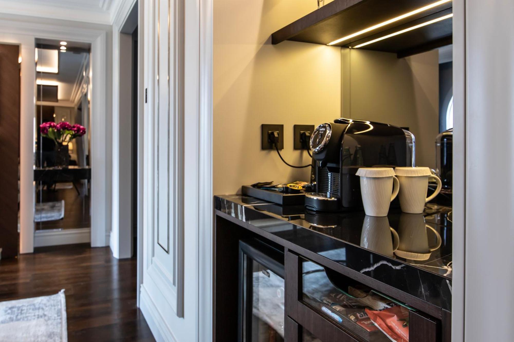 Szálloda Xheko Imperial Luxury & 5*