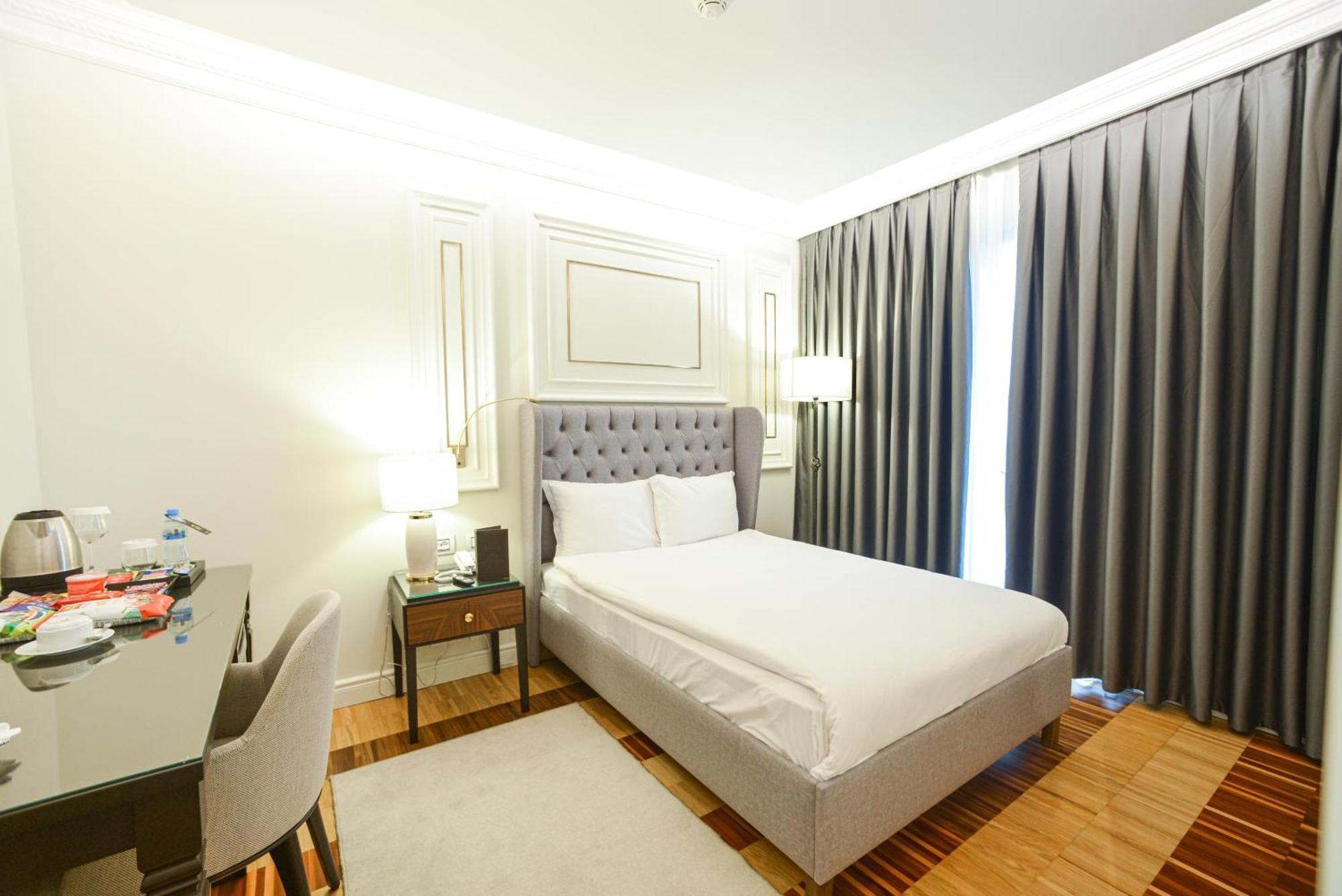 Xheko Imperial Luxury & Szálloda Tirana